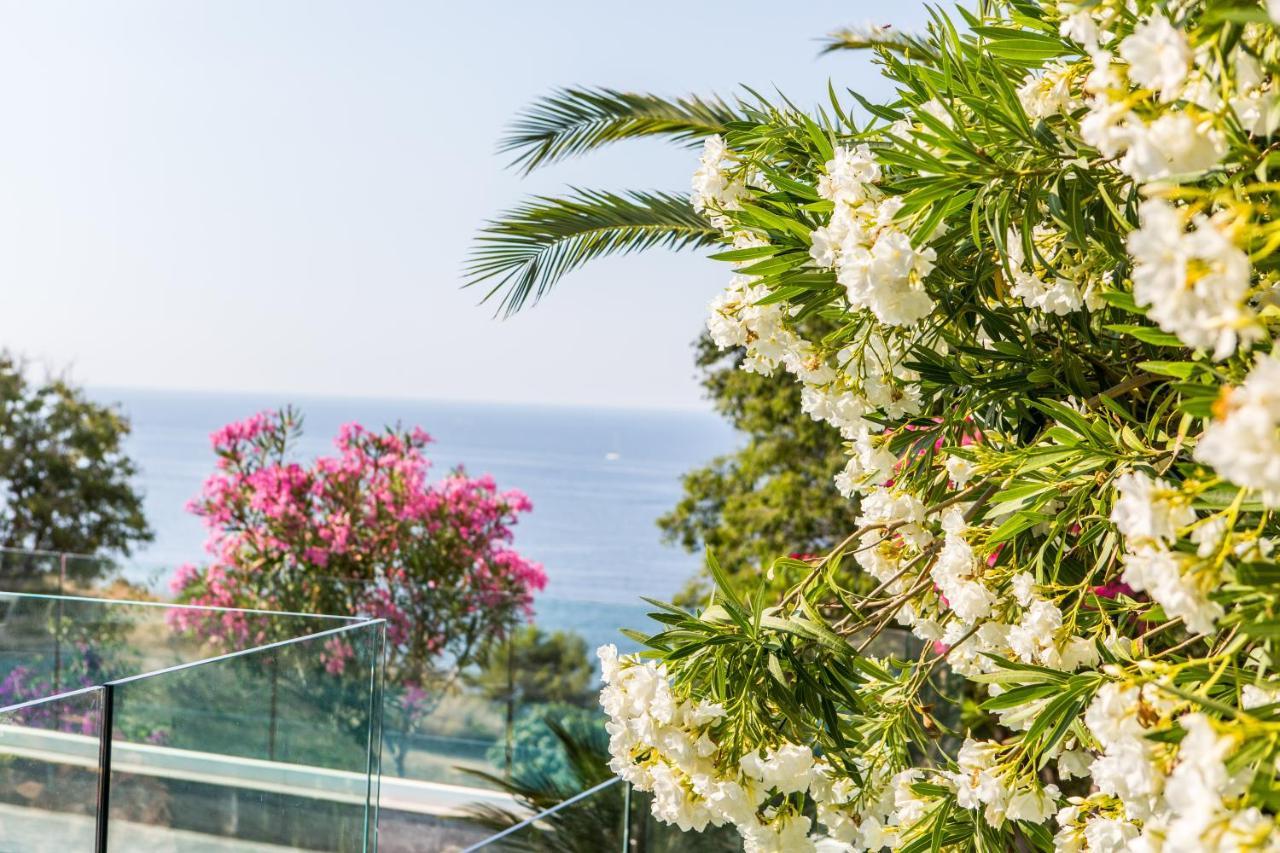 Hotel Villa R Calvi  Exteriér fotografie