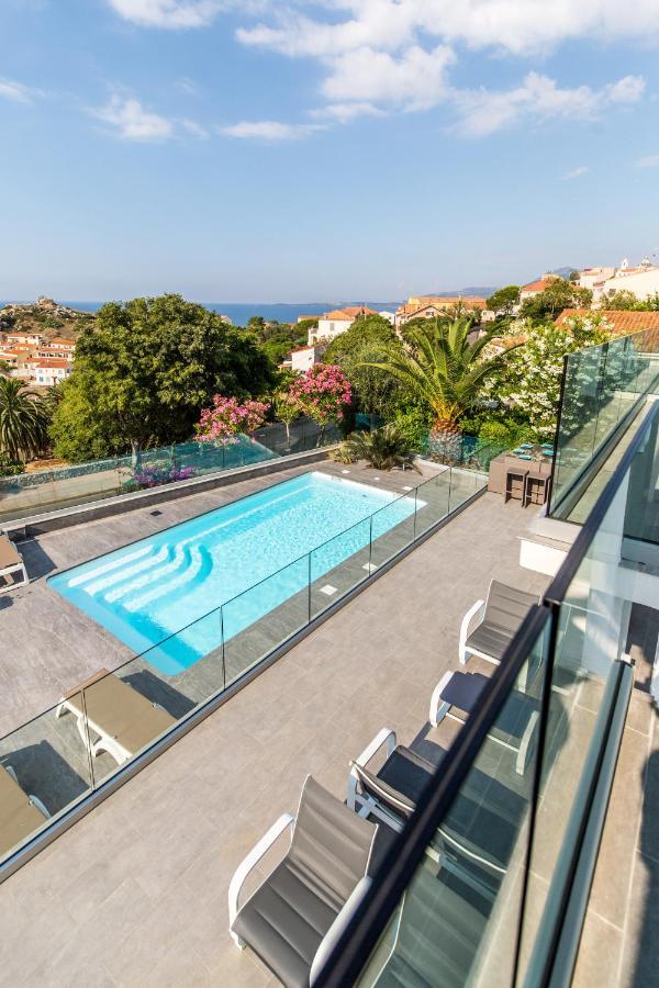 Hotel Villa R Calvi  Exteriér fotografie